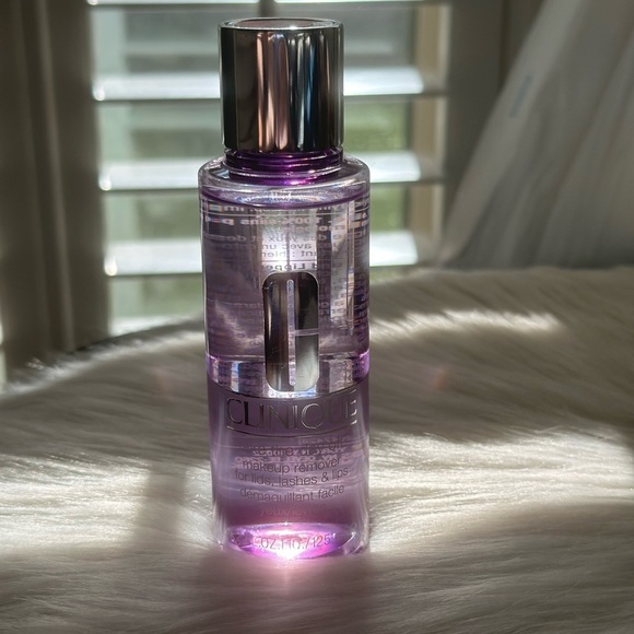 Clinique Take The Day Off Makeup Remover – 4.2 fl oz / 125 ml - Picture 2 of 7